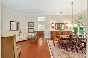 1810 NW 17th Ln, Gainesville, FL 32605 - Photo 12