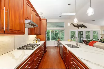 1810 NW 17th Lane, Gainesville, FL 32605 - Photo 32