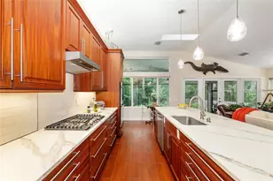 1810 NW 17th Ln, Gainesville, FL 32605 - Photo 32