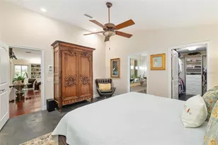1810 NW 17th Ln, Gainesville, FL 32605 - Photo 40