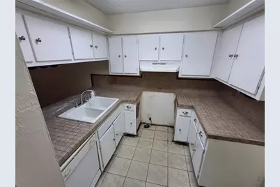 4333 SW 69th Terrace, Gainesville, FL 32608 - Photo 2