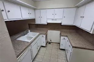 4333 SW 69th Terrace, Gainesville, FL 32608 - Photo 2