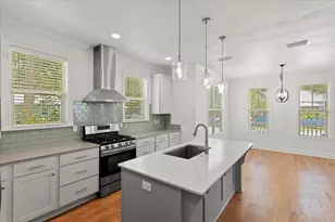 619 NW 3rd St, Gainesville, FL 32601 - Photo 10