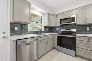 2306 NW 47th Ter, Gainesville, FL 32606 - Photo 10