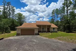 200 Hour Glass Cir, Hawthorne, FL 32640 - Photo 2