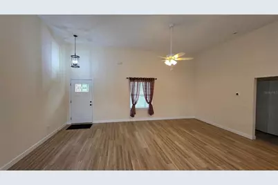 200 Hour Glass Circle, Hawthorne, FL 32640 - Photo 4