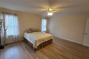 200 Hour Glass Cir, Hawthorne, FL 32640 - Photo 12