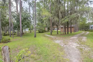 303 Riley Lk Dr, Hawthorne, FL 32640 - Photo 60