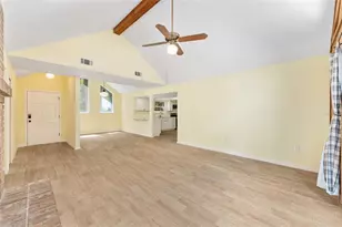 813 SW 99 St, Gainesville, FL 32607 - Photo 12