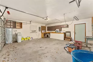 813 SW 99 St, Gainesville, FL 32607 - Photo 34
