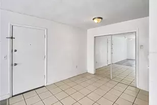 1700 SW 16th Ct, Gainesville, FL 32608 - Photo 8