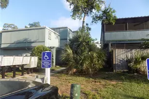 613 SW 75th St, Gainesville, FL 32607 - Photo 2
