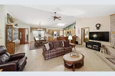 561 SE 28th Street, Melrose, FL 32666 - Photo 14