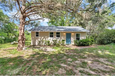 658 NE 39th Court, Ocala, FL 34470 - Photo 1