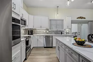 7517 NE 221st St, Melrose, FL 32666 - Photo 32