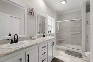 2298 NW 10th St, Bell, FL 32619 - Photo 20