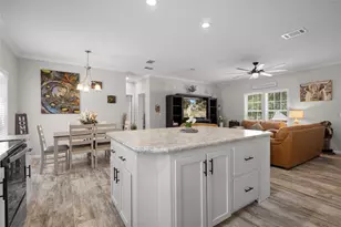 2298 NW 10th St, Bell, FL 32619 - Photo 12