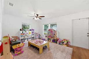 5570 Navarre Ave, Hampton, FL 32044 - Photo 6