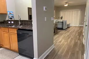 887 NW 21st Ave, Gainesville, FL 32609 - Photo 10