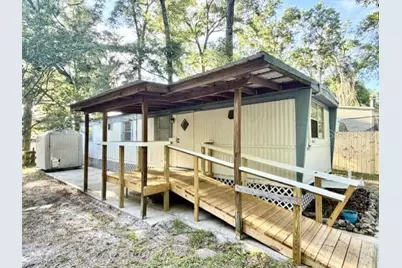 18400 NW 233rd Terrace, High Springs, FL 32643 - Photo 1