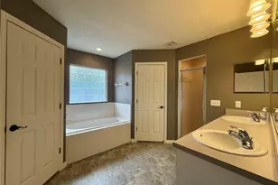 25168 NW 10 Ave, Newberry, FL 32669 - Photo 20