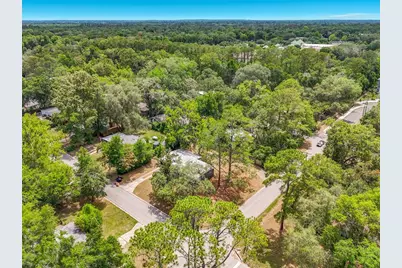 414 NW 36th Terrace, Gainesville, FL 32607 - Photo 2