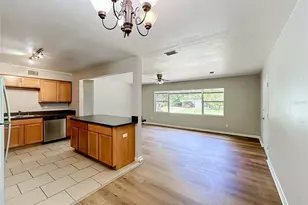 414 NW 36th Ter, Gainesville, FL 32607 - Photo 16