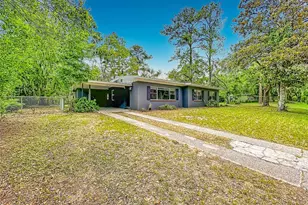 414 NW 36th Ter, Gainesville, FL 32607 - Photo 6
