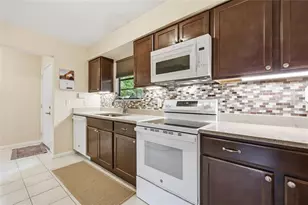 7314 SW 18th Pl, Gainesville, FL 32607 - Photo 10