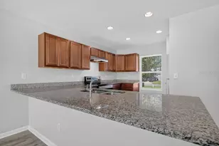 7082 Plymouth Grove Ct, Jacksonville, FL 32220 - Photo 6