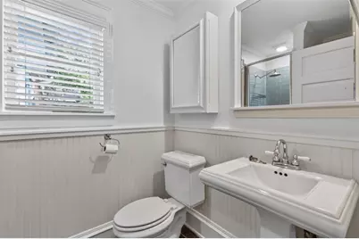 433 SE 7th Street, Gainesville, FL 32601 - Photo 24