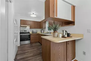 1515 NW 34th Pl, Gainesville, FL 32605 - Photo 14