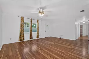 1515 NW 34th Pl, Gainesville, FL 32605 - Photo 8