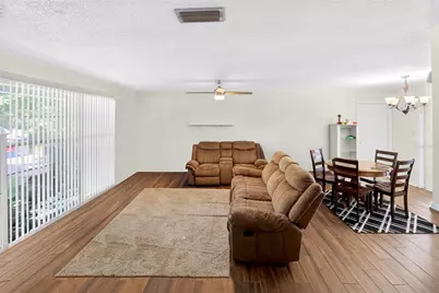 1822 SW 42nd Avenue, Gainesville, FL 32608 - Photo 8