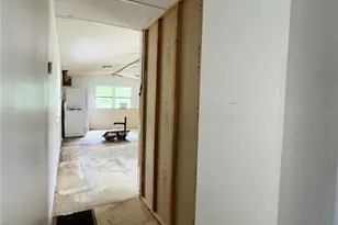 7809 SW 12th Pl, Bell, FL 32619 - Photo 14