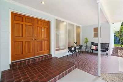 1019 NW 36th Road, Gainesville, FL 32609 - Photo 2