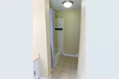 603 SW 75th Street #104, Gainesville, FL 32607 - Photo 18