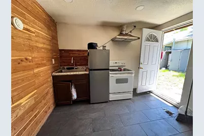 3230 NW 11th Street, Gainesville, FL 32609 - Photo 12