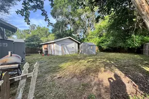 3230 NW 11th St, Gainesville, FL 32609 - Photo 10