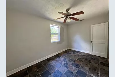 3230 NW 11th Street, Gainesville, FL 32609 - Photo 6