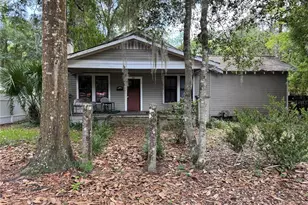 907 NW 11th Ave, Gainesville, FL 32601 - Photo 2