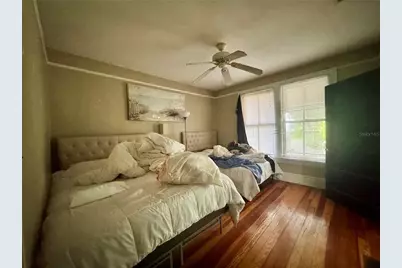 907 NW 11th Avenue, Gainesville, FL 32601 - Photo 8