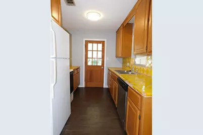 507 NW 34th Terrace, Gainesville, FL 32607 - Photo 6