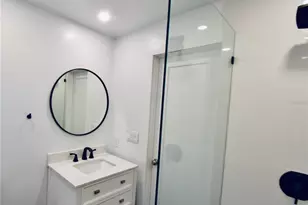 2000 SW 11th Terrace, Gainesville, FL 32601 - Photo 10
