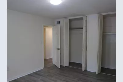 300 NW 20th Avenue #6, Gainesville, FL 32609 - Photo 2