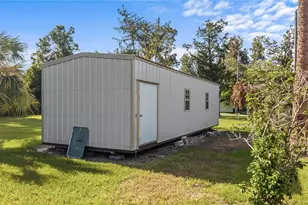 214 SE 2nd St, Chiefland, FL 32626 - Photo 18