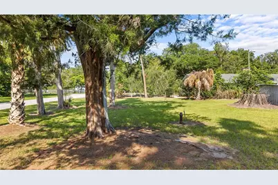 214 SE 2nd Street, Chiefland, FL 32626 - Photo 12