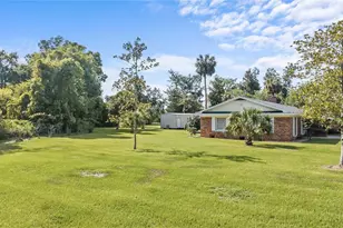 214 SE 2nd St, Chiefland, FL 32626 - Photo 8