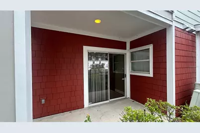 2360 SW Archer Road #303, Gainesville, FL 32608 - Photo 8