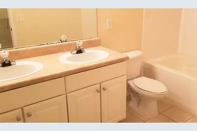 4950 NW 44th Lane #103, Gainesville, FL 32606 - Photo 16